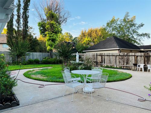 16911 Ascot Meadow Dr, Sugar Land, TX, 77479-3212 | Card Image