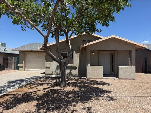 2539 Ashfork Ave, Kingman, AZ, 86401-4815 | Card Image