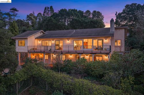 6065 Dimm Way, Richmond, CA, 94805-1141 | Card Image