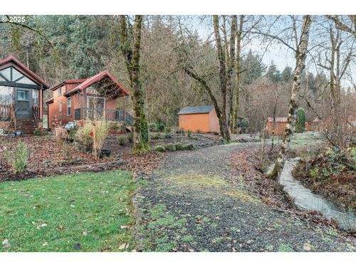 253-8372 Enchanted Way Se, Turner, OR, 97392-9674 | Card Image