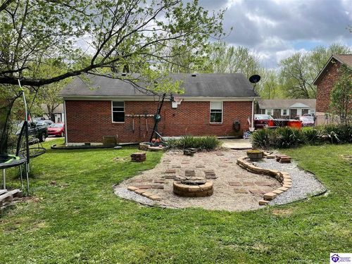 69 Tall Oak Ct, Elizabethtown, KY, 42701-8894 | Card Image