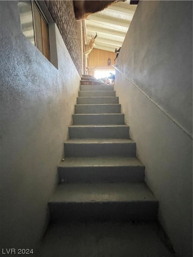 1539 Mill Street, For Sale in Ely Zoocasa