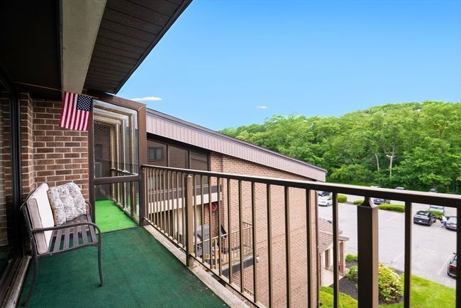 APT-20 - 3 Ledgewood Way, Condo with 2 bedrooms, 2 bathrooms and 1 parking in Peabody MA | Image 23