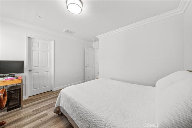 9804 Ardisia St, House other with 3 bedrooms, 3 bathrooms and 4 parking in Riverside CA | Image 24