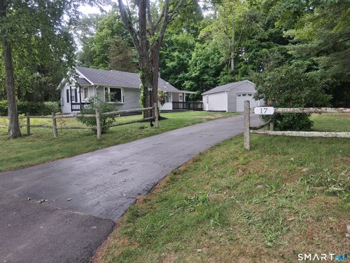 17 Ballou Rd, Branford, CT, 06405-4206 | Card Image