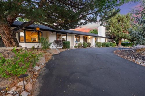5540 E Hidden Valley Dr, Reno, NV, 89502-8633 | Card Image