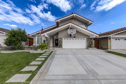 14872 Braeburn Rd, Tustin, CA, 92780-6215 | Card Image