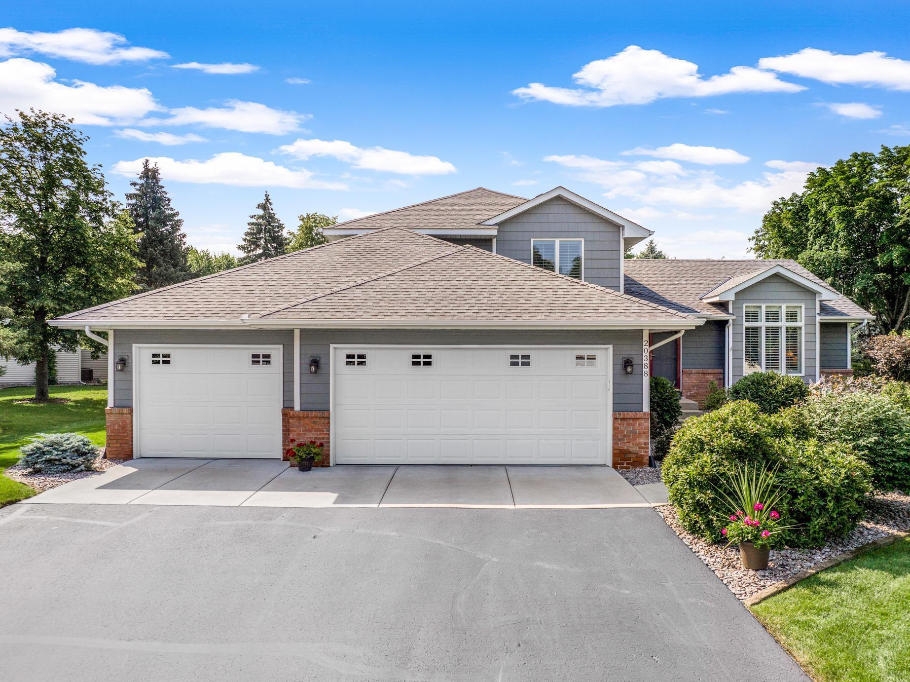 20388 Jupiter Way, For Sale in Lakeville Zoocasa