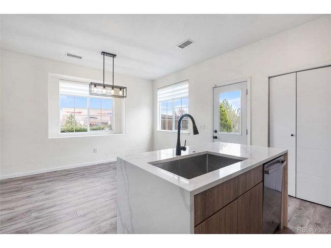 12798 Ivy St, Townhouse with 3 bedrooms, 3 bathrooms and null parking in Thornton CO | Image 8