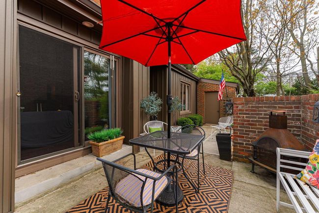 91 Glen Dr, Condo with 2 bedrooms, 2 bathrooms and null parking in Worthington OH | Image 37