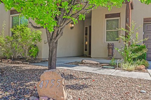 4755 Solecito Way, Santa Fe, NM, 87507-2788 | Card Image