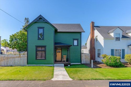 275 Monmouth St, Independence, OR, 97351-2425 | Card Image