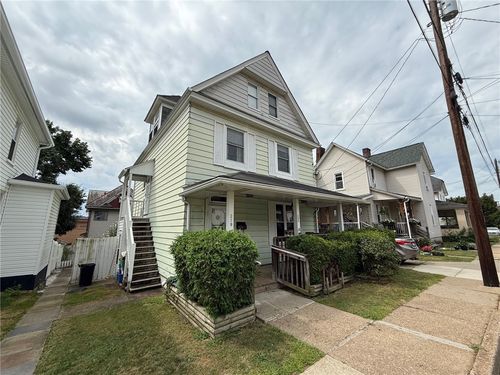 219 Federal St, Butler, PA, 16001-4208 | Card Image