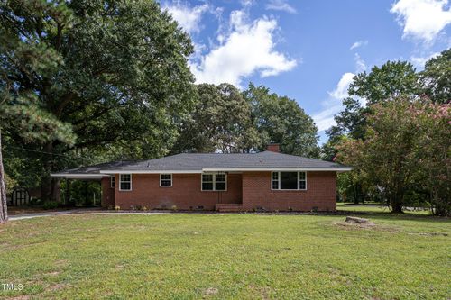 982 Nc 581 Hwy S, Goldsboro, NC, 27530-7875 | Card Image