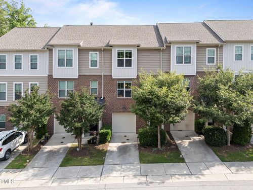 4124 Sykes St, Cary, NC, 27519-7302 | Card Image