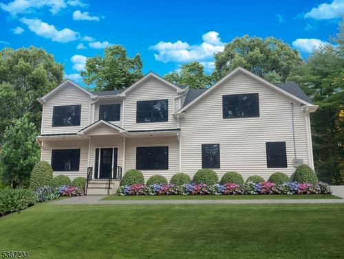 28 Mine Hill Rd, Hackettstown, NJ, 07840-2668 | Card Image