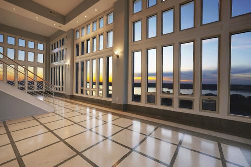 rg-66 Monroe Ave, Memphis, TN, 38103-2415 | Card Image