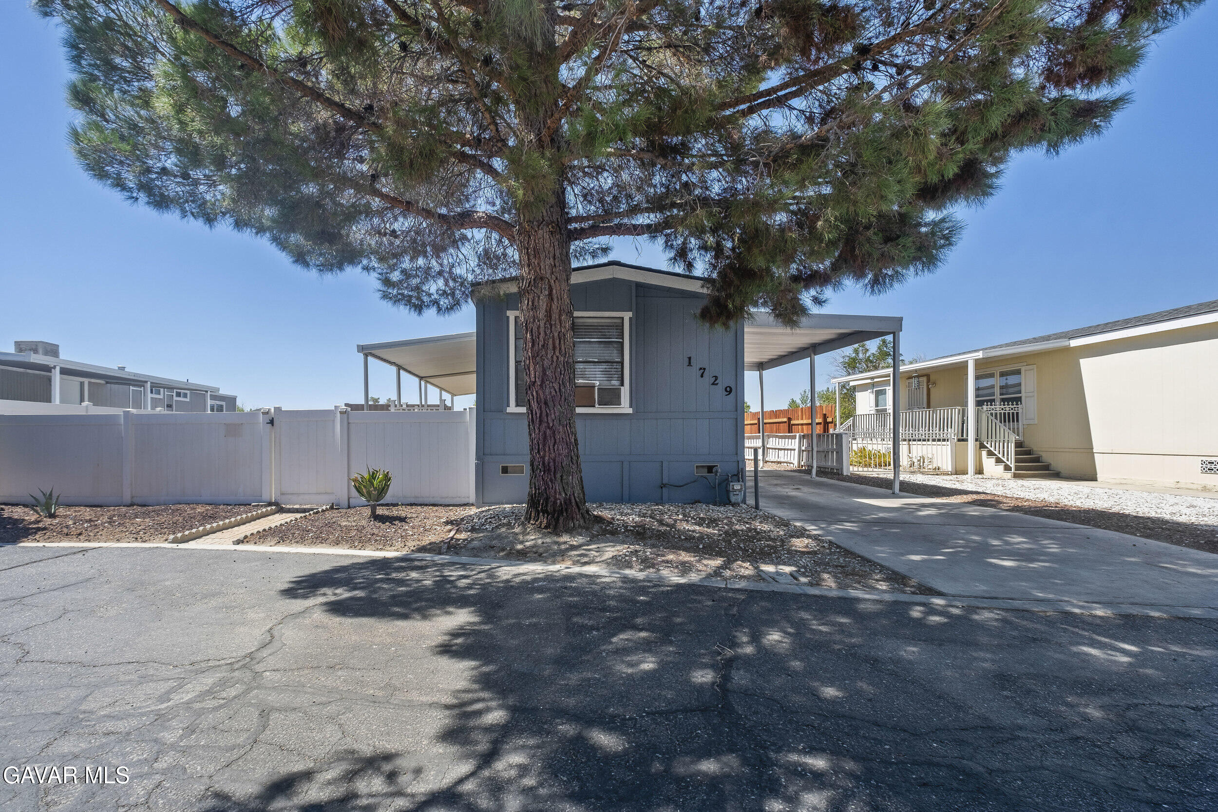Residential in Rosamond