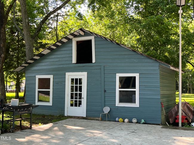 Shed - 223 E Nash | Image 33