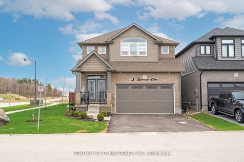 2 Sparrow Cres, Grand Valley, ON, L9W7P2 | Card Image