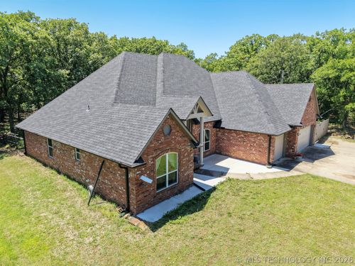 9074 157th St, Skiatook, OK, 74070-6014 | Card Image