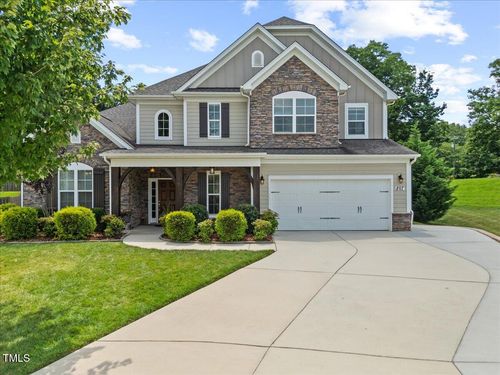807 Sugarberry Ln, Greensboro, NC, 27455-9347 | Card Image