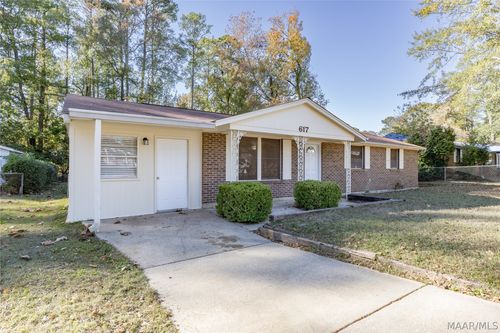 617 Wisteria Rd, Prattville, AL, 36067-2119 | Card Image