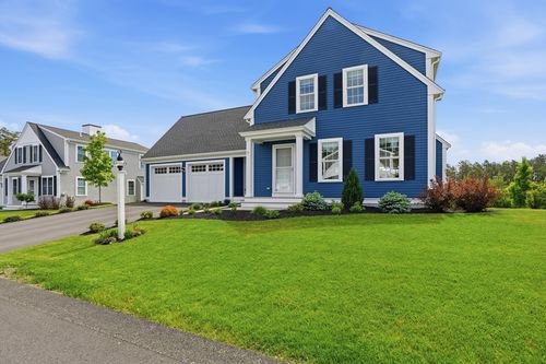 9 Blossom Dr, Plymouth, MA, 02360-2281 | Card Image