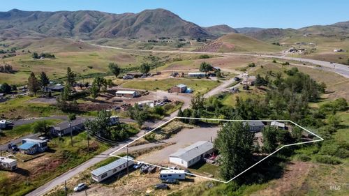 16 & 18 Fenton Ln, Horseshoe Bend, ID, 83629 | Card Image