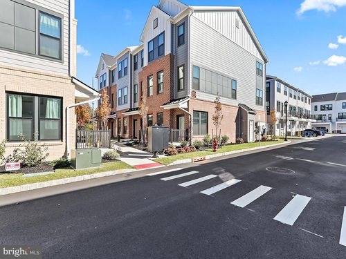 1001 Greenwich Dr, PRINCETON JUNCTION, NJ, 08550-1361 | Card Image