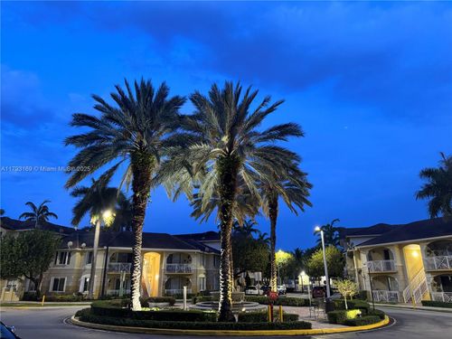 apt-202-8838 W Flagler St, Miami, FL, 33174-3918 | Card Image