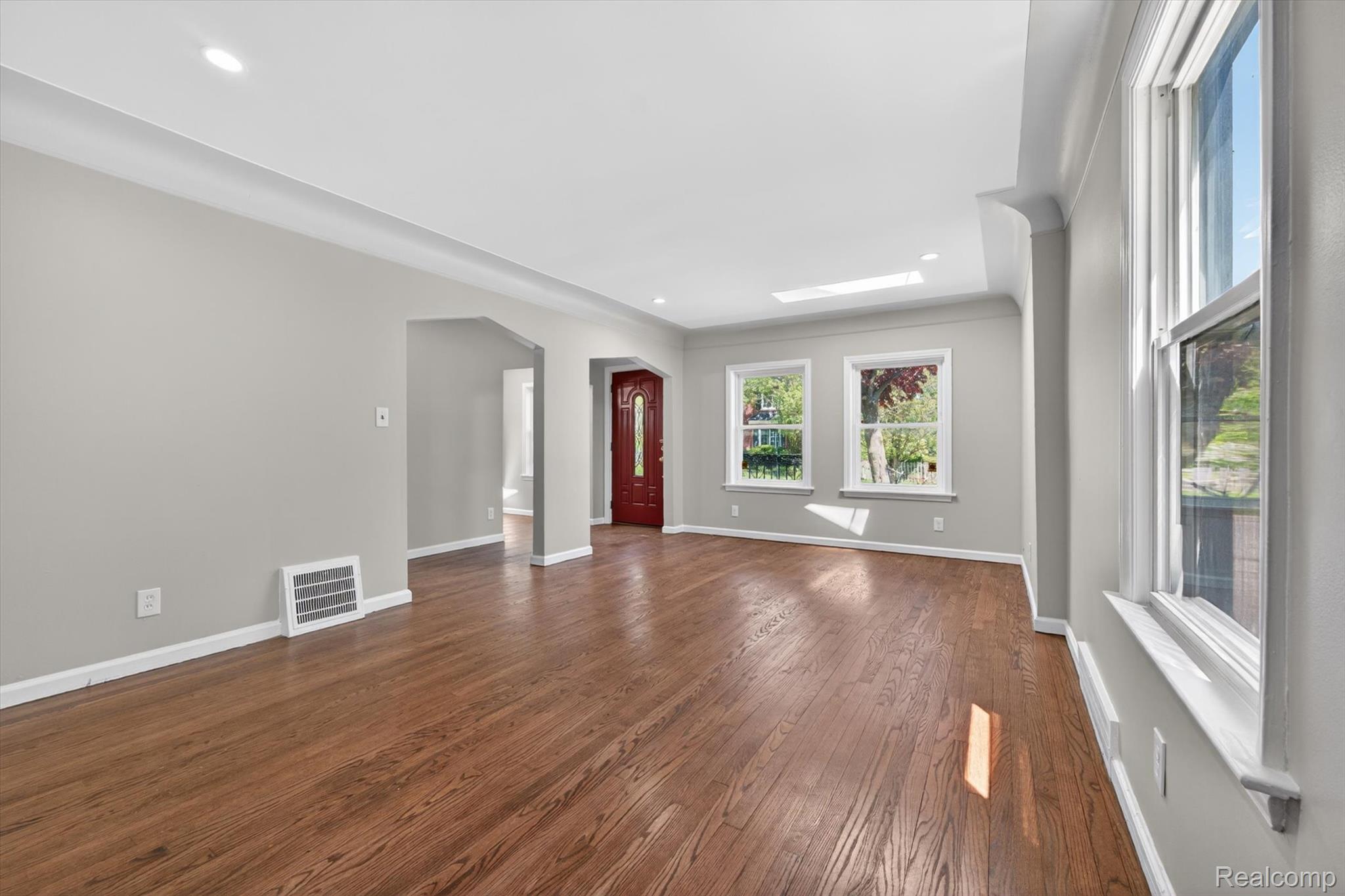 Residential in Grosse Pointe Woods 5