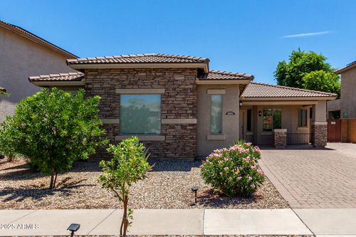 16489 W Tether Trl, Surprise, AZ, 85387-6811 | Card Image