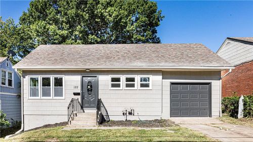 122 S Forest Avenue, Independence, MO, 64050 | Card Image