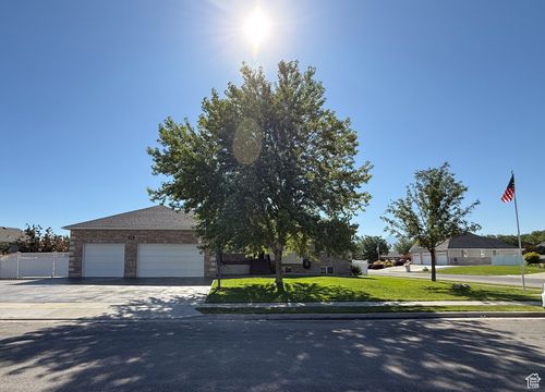 11791 S Stone Hollow Ct, Riverton, UT, 84065-7478 | Card Image