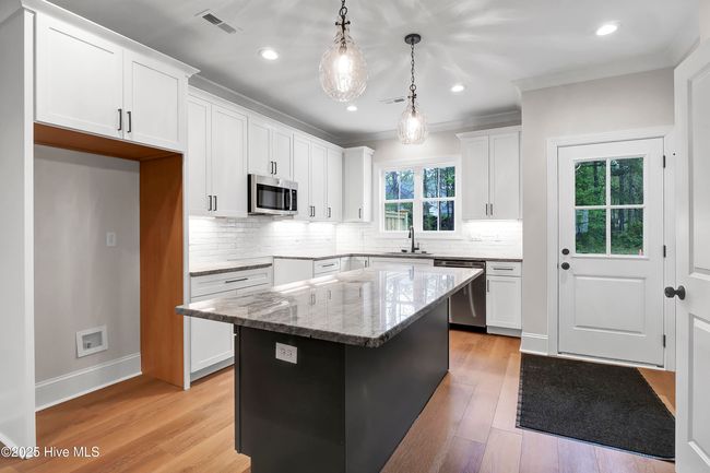 B - 202 Beasley Rd, Townhouse with 3 bedrooms, 3 bathrooms and 1 parking in Wilmington NC | Image 5