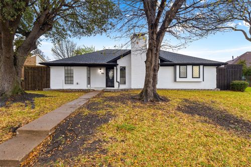 706 Brookdale Cir, Garland, TX, 75040-3601 | Card Image