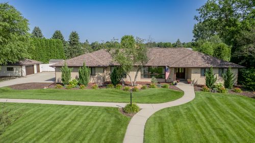 5794 E 107th Pl, Crown Point, IN, 46307-2800 | Card Image
