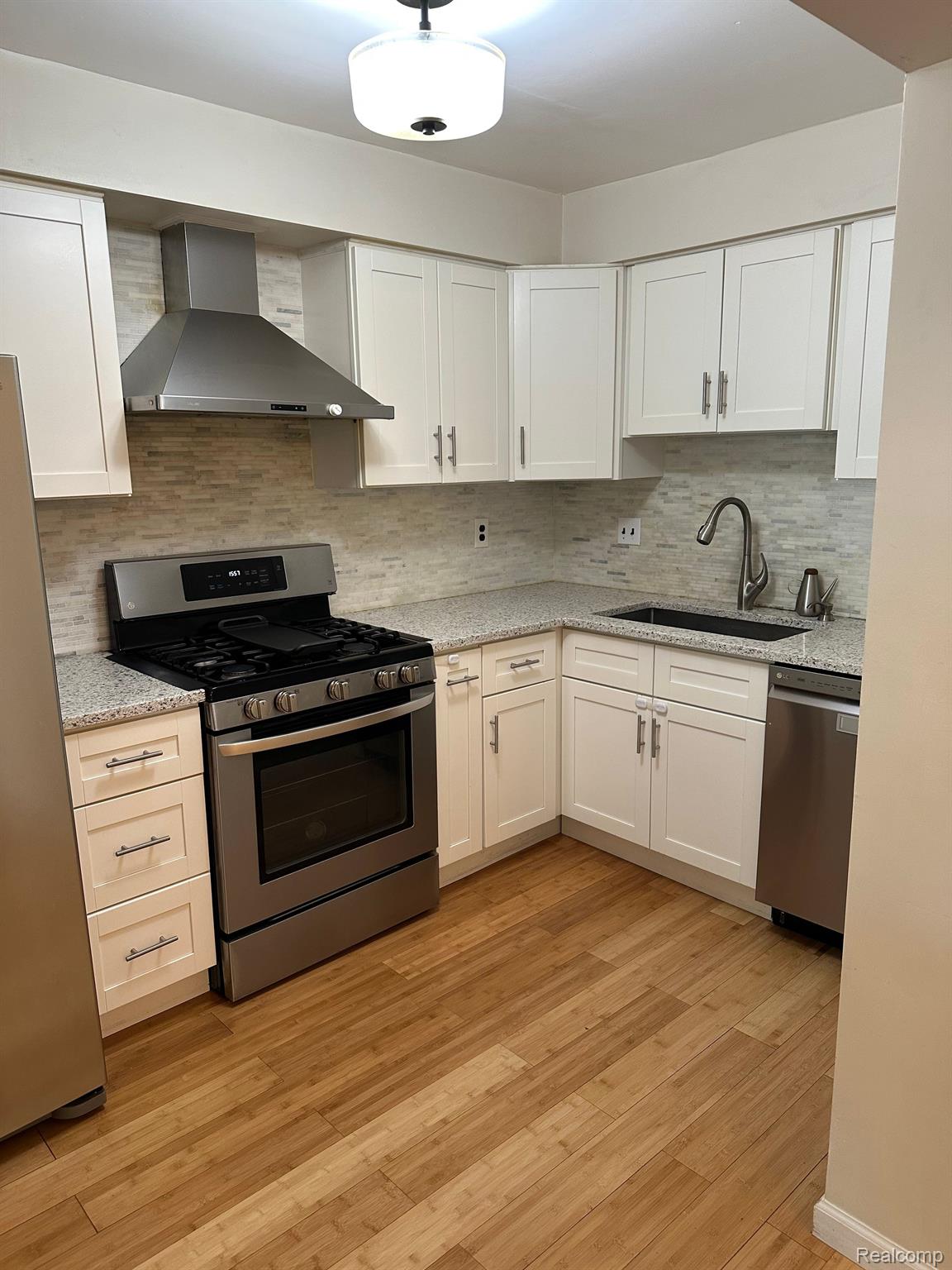 Residential Lease in Royal Oak 3