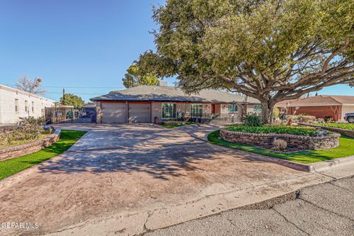 9517 Desert Hills Lane, El Paso, TX, 79925 | Card Image