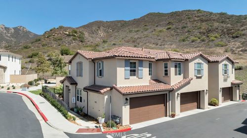 312 Fraser Pt, Camarillo, CA, 93012-8974 | Card Image