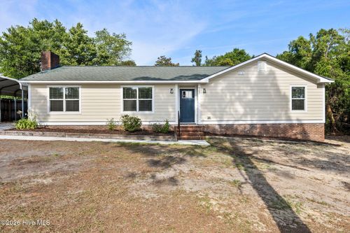 757 Silver Lake Rd, Wilmington, NC, 28412-7713 | Card Image