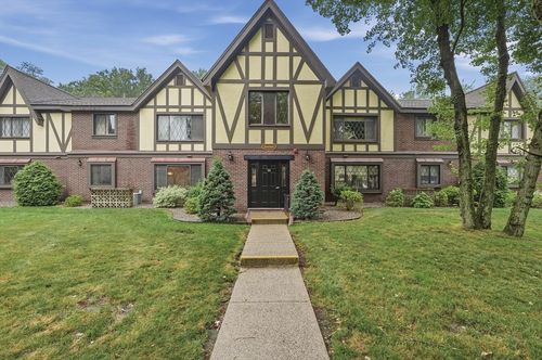 1-14 Royal Lake Drive, Braintree, MA, 02184 | Card Image