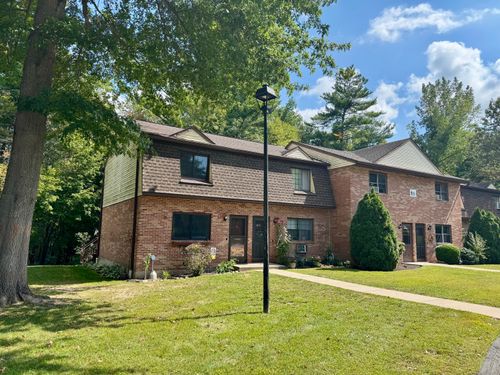 15f-143 Pine Hill Rd, Thomaston, CT, 06787-1950 | Card Image