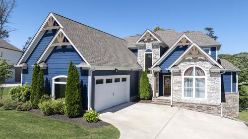 206 Goose Creek Cir, Soddy-Daisy, TN, 37379-2404 | Card Image