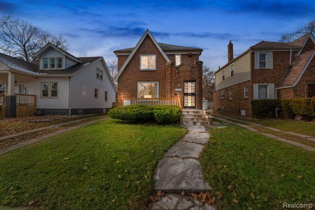 Inverness St, Detroit, MI 48221