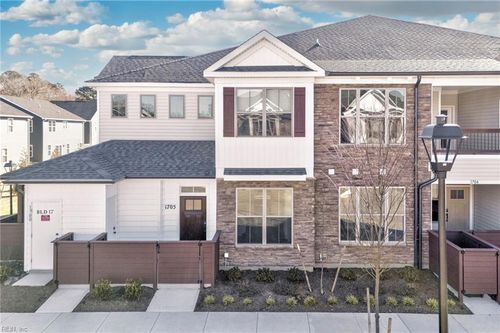 1704 Kathy Ann Way E, Carrollton, VA, 23314-2458 | Card Image