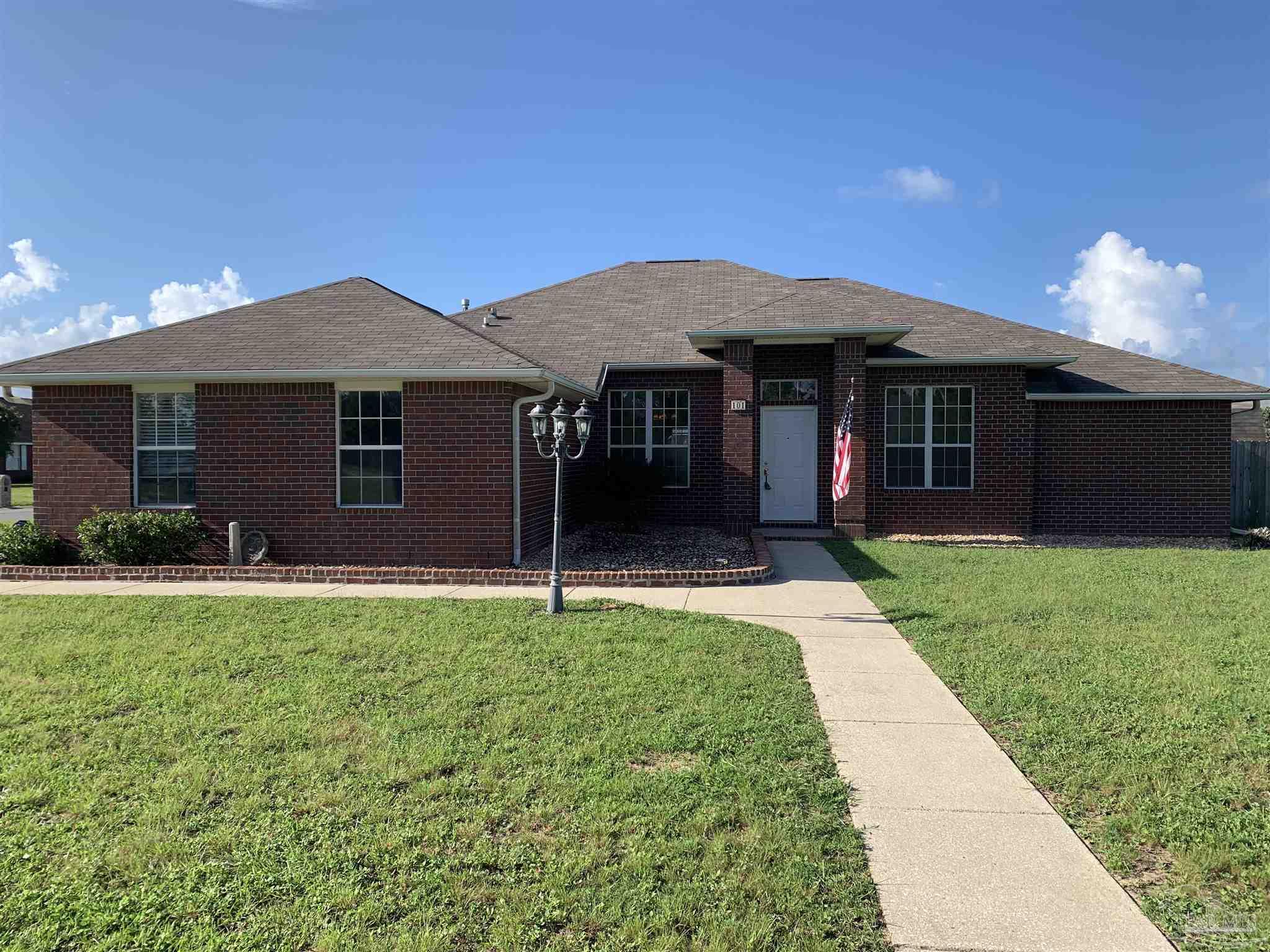 Gunwale Rd, Pensacola, FL 32507