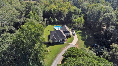 411 S Elm St, Haughton, LA, 71037-9684 | Card Image