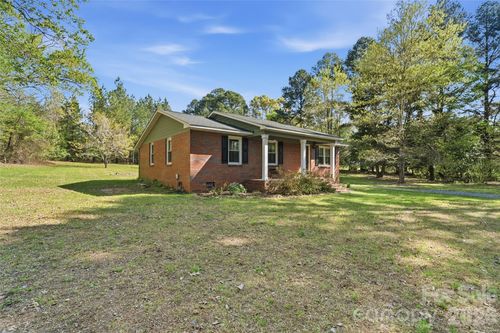 2291 Hicklin Bridge Rd, Edgemoor, SC, 29712-7791 | Card Image